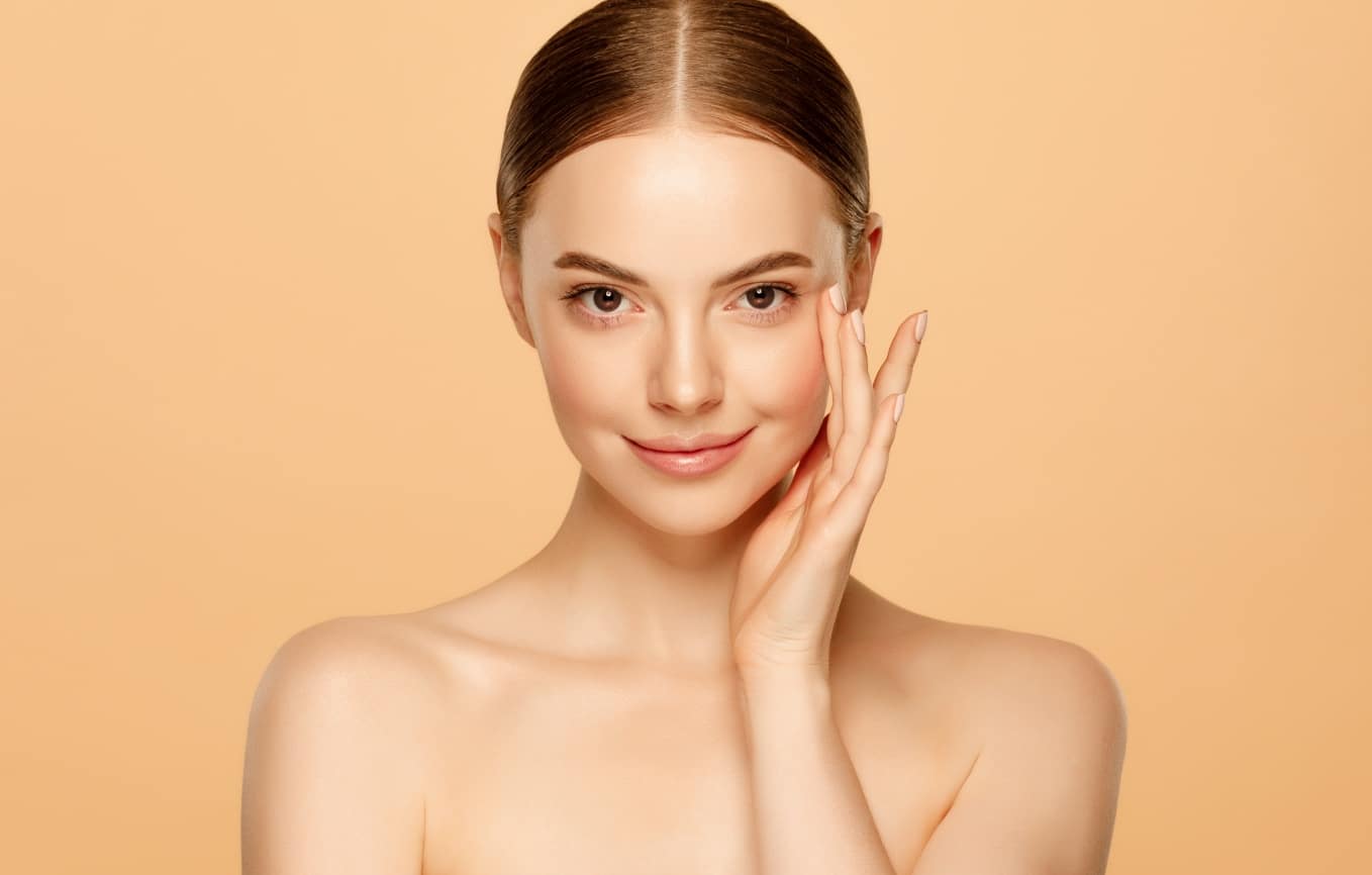 Acide hyaluronique cernes à Dijon | Esthétique | Injection acide hyaluronique cernes | Centre Médical Laser